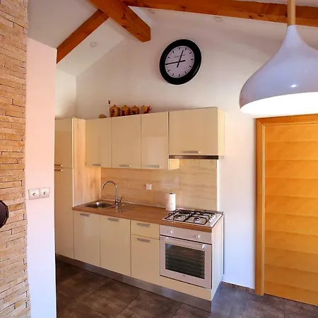 Julijana Appartement *
