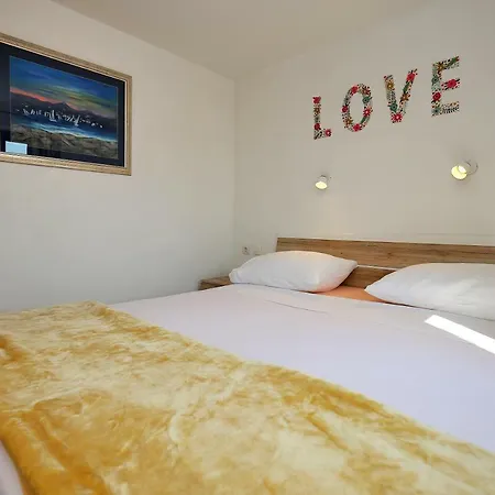 Apartman Julijana *